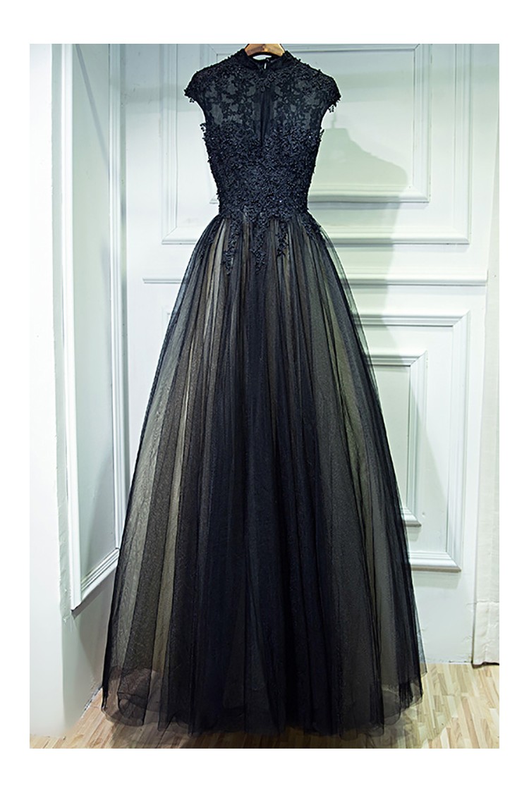 Vintage Chic Long Black Lace Formal Prom Dress With Cap Sleeves on Luulla