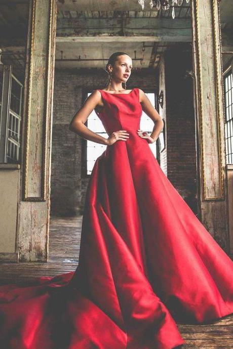 green and red gown